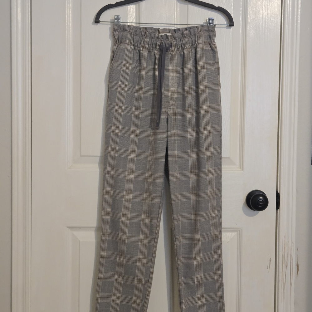 Abercrombie & Fitch Plaid Drawstring Trousers in Gray and Cream